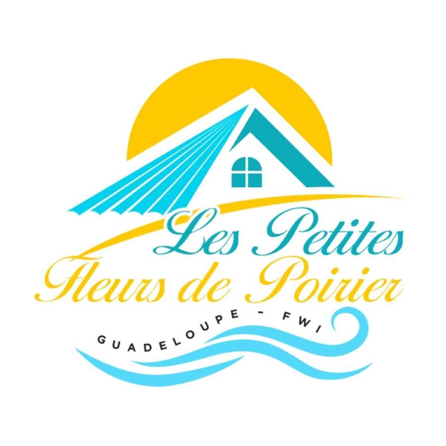 Villa Les Petites Fleurs De Poirier Bouillante Exterior foto